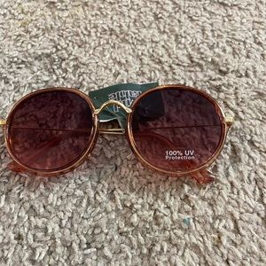 Pink/gold sunglasses